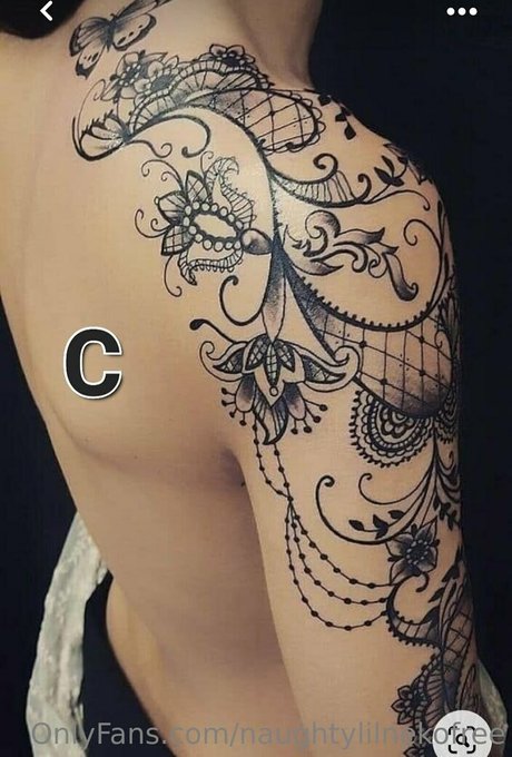 naughtylilnekofree 裸のスター ギャラリー