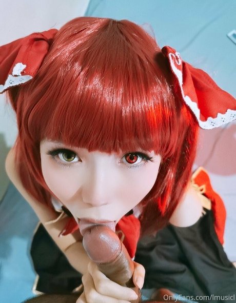 lmusicl エロティックなモデル 画像