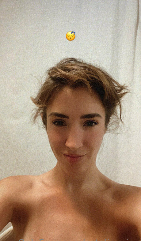 catalinavicz アダルトモデル 写真