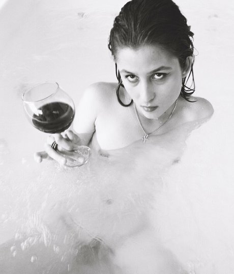 onlysukiclub free アダルト女優 写真