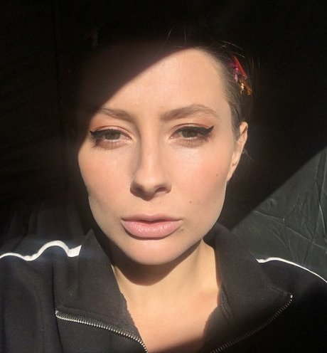 チンコを持つ女たち OnlyFans パーフェクト ギャラリー