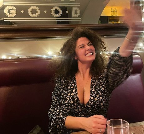 Fabiana Pastorino セックススター 画像