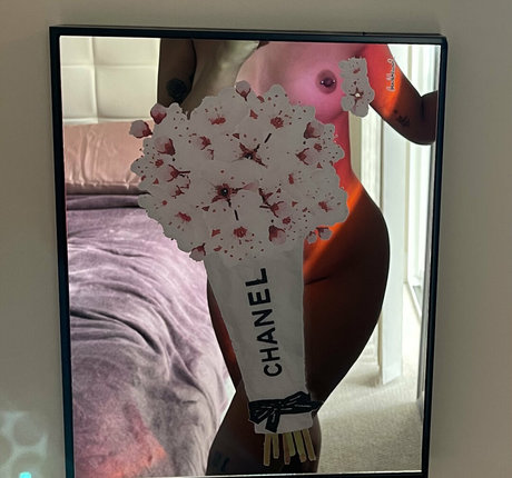 asmr ナース onlyfans ポルノグラフィック 写真