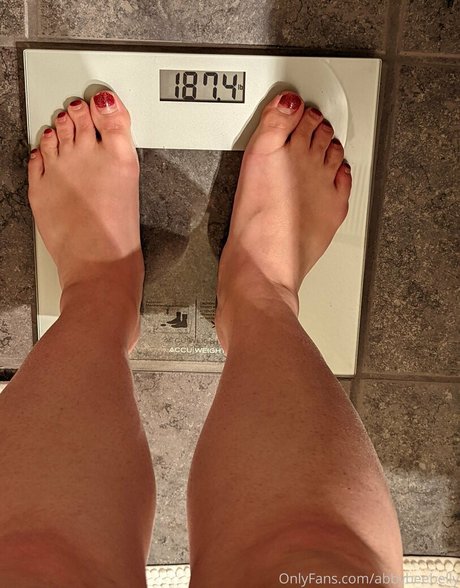 abbybeebelly ポルノスター 無料 画像