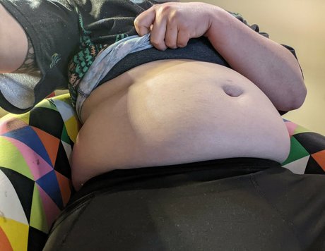 abbybeebelly ポルノスター アダルト 写真