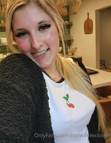 熟女ディルドOnlyFans 無料裸 写真