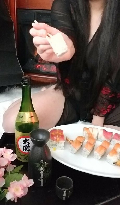 アジアの女の子限定ファン セクシーxxx 写真