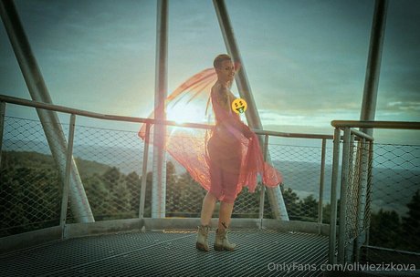 oliviezizkova 美しいモデル 写真