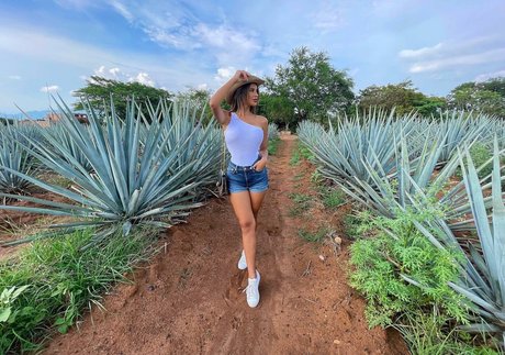 バイセクシャルカップルのOnlyFans ポルノ 写真