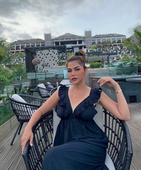 Djbutterfly36 スター 裸 写真