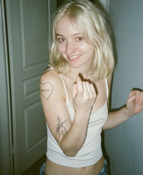 Littlemommygfwithtinymilkers 高品質スター 写真