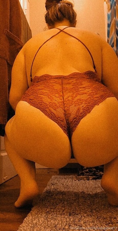 lynnbaybee77 高品質のポルノスター 写真