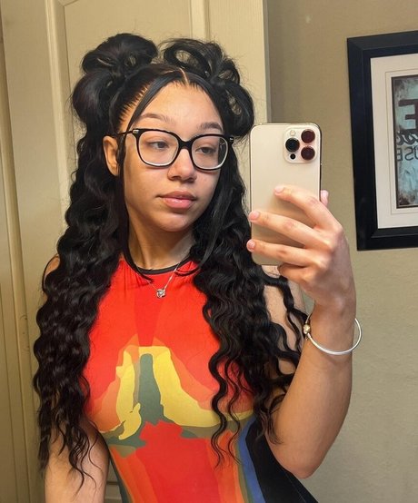 Caileneasely 美しいスター 画像