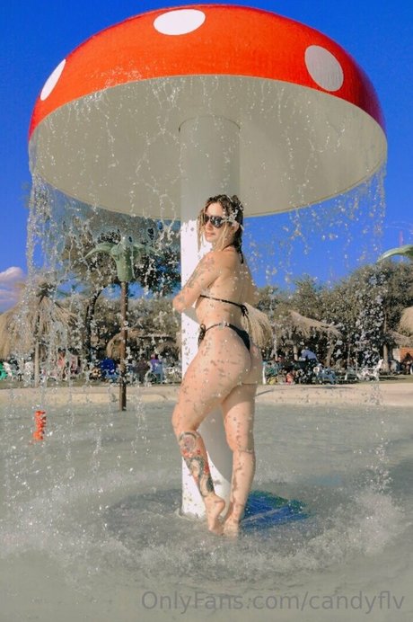 黒人フェムボーイOnlyFans セクシーヌード 写真