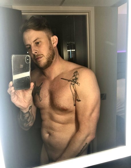 双子のOnlyFans ポルノ アーカイブ