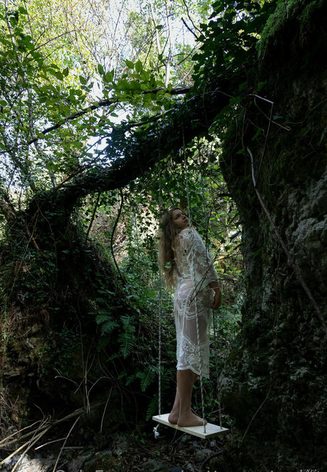 エボニートランスオンリーファンズ 美しいヌード ギャラリー