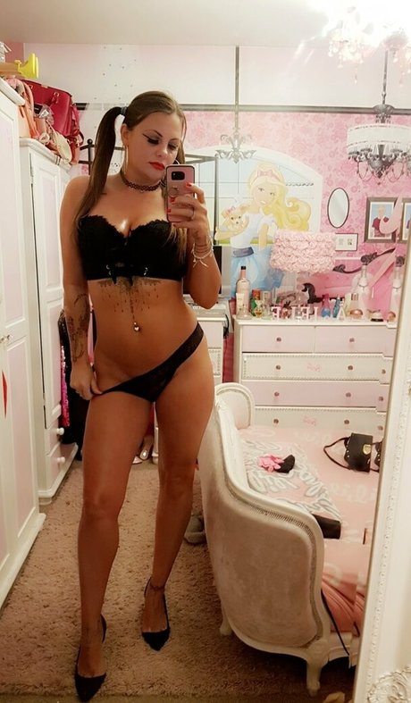 セクシーなブロンドのOnlyFans ホットxxx 写真