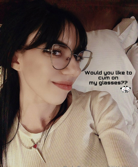 ティーングラスオンリーファン 美しいヌード 写真