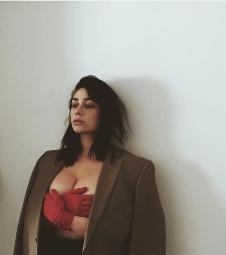 Paige Mary Grace セクシーモデル 写真