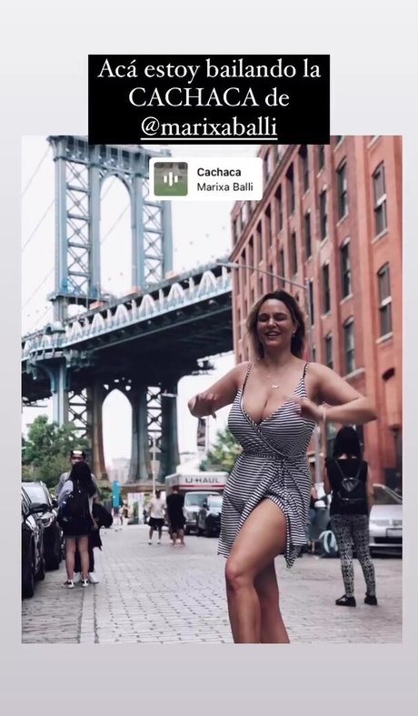 チンコを持つ女たち OnlyFans ホットセクシー 写真