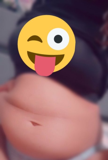 ellaeating セクシー女優 写真