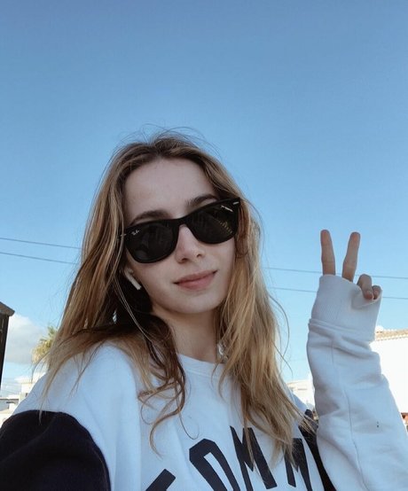 クソなOnlyFans ホットセックス 画像