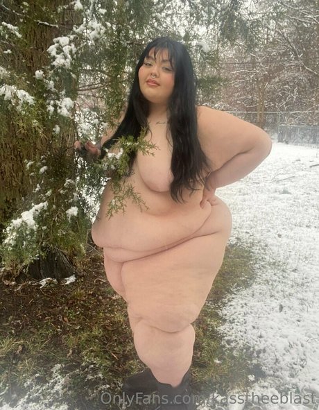 ブロンドヨガOnlyFans パーフェクト 画像