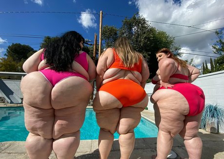 女装オンリーファン アート裸 ギャラリー