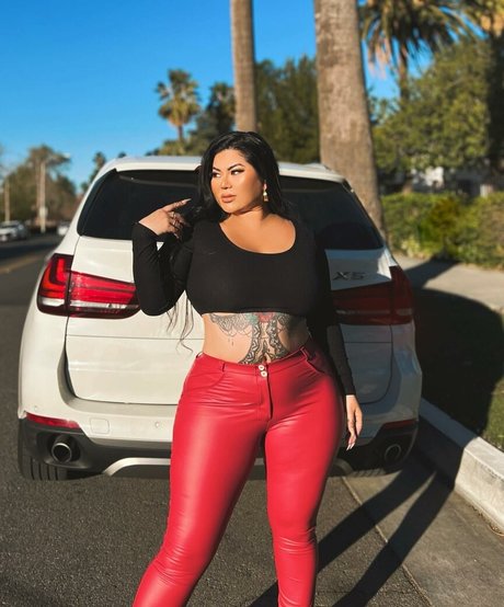 Mizuki Brown トップモデル 画像