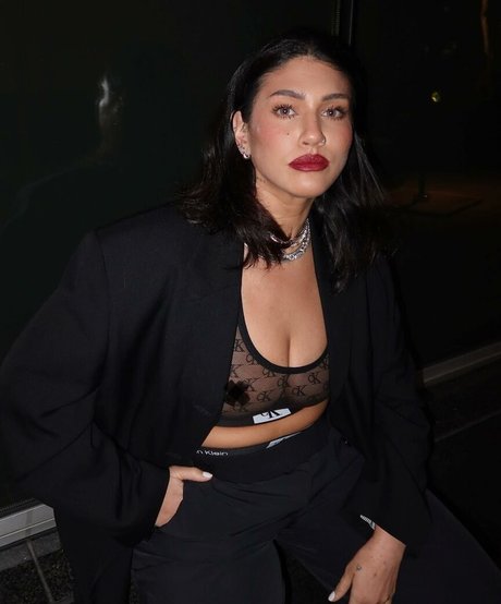 La Tecia Thomas 美しい女優 写真