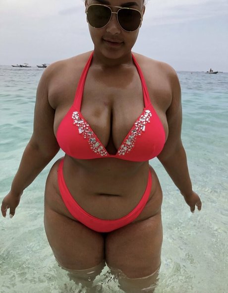 Natalie E Wade 独占女優 画像