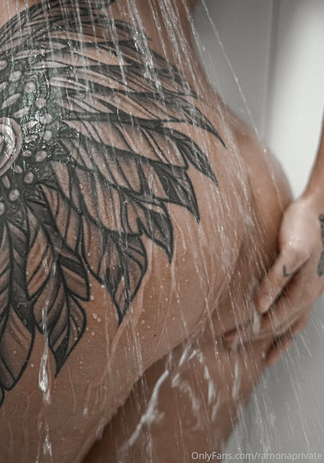 Ramona jst ホットなモデル 写真