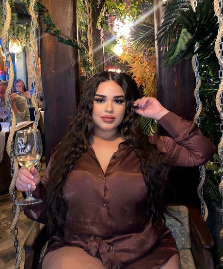 Curvyexoticaa HDモデル 写真