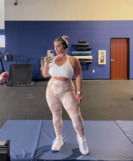 Taya Christian アートモデル 画像