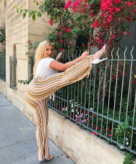 黒人レズビアンOnlyFans 美しいヌード 写真