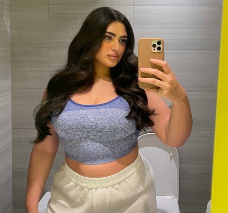 射精 顔射 OnlyFans 無料裸 アーカイブ