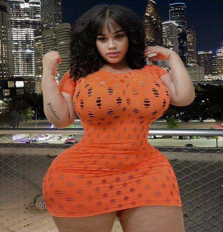 黒人フェムボーイOnlyFans アート裸 写真