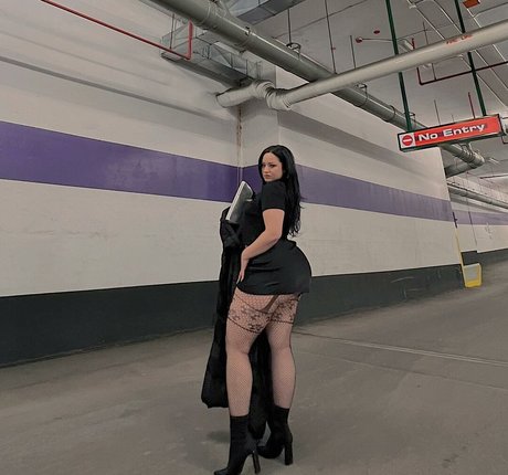 Anjadee エロティックモデル 写真