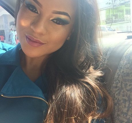 Toni Salina Chee Young トップ女優 ギャラリー