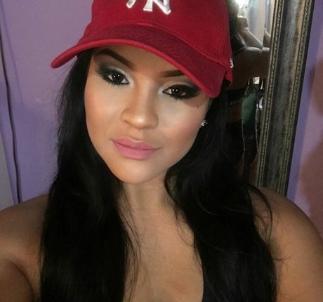 Toni Salina Chee Young アダルト女優 画像