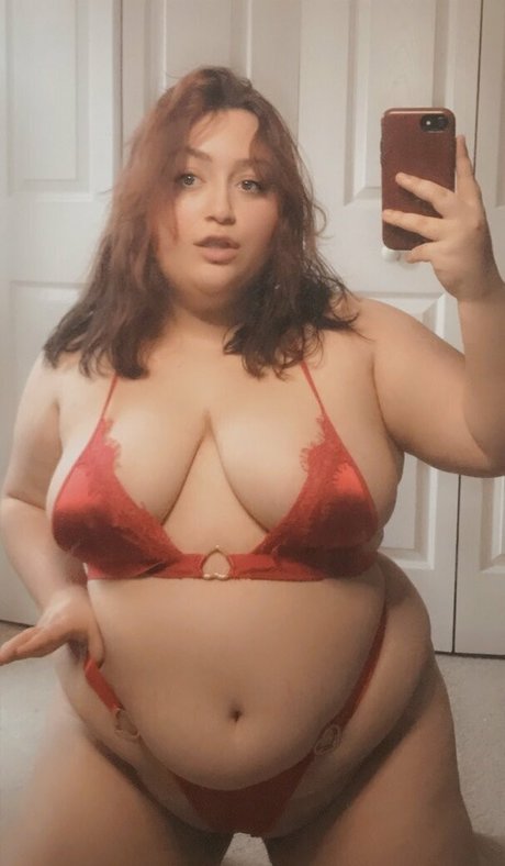 イタリア人熟女OnlyFans 裸 ギャラリー