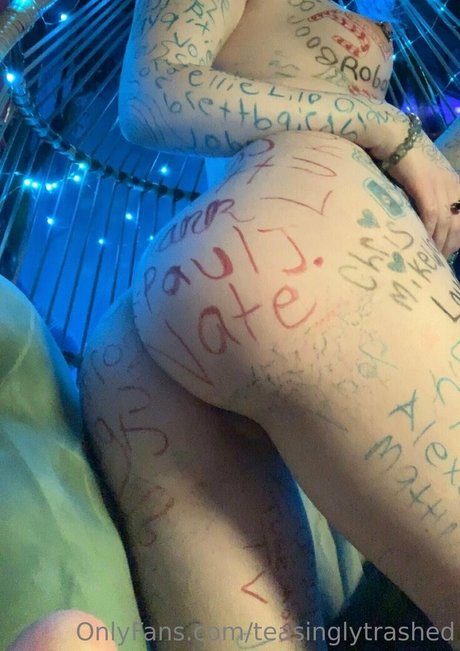 teasinglytrashed トップポルノスター 写真