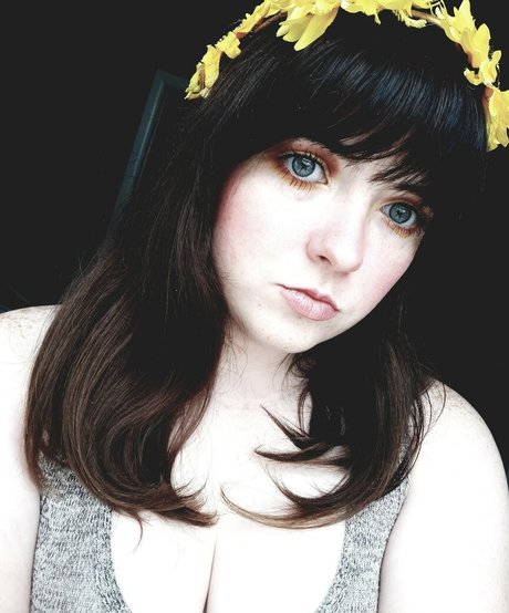 janeemery ホットスター 写真