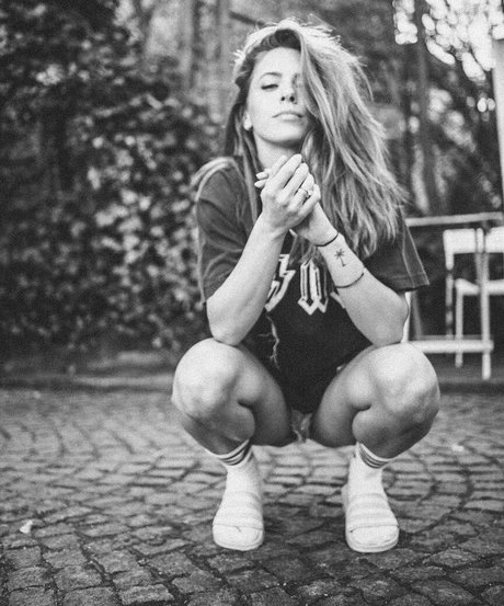 デカ尻ジーンズ OnlyFans ポルノ 写真