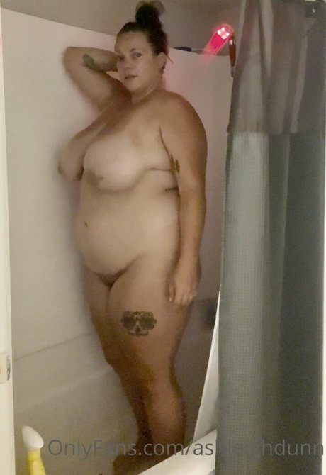 ashleighdunn セクシーモデル 写真