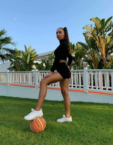 brianna splits ポルノスター HD 写真