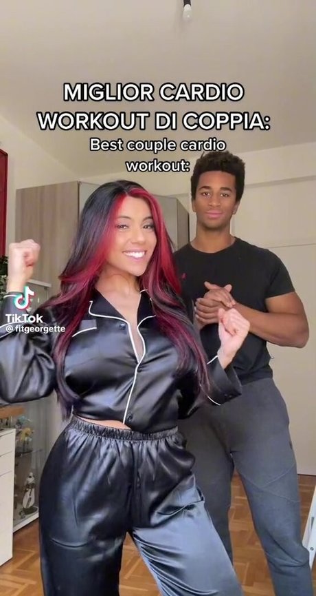 Giorgia Di Vittorio 裸のポルノスター 画像