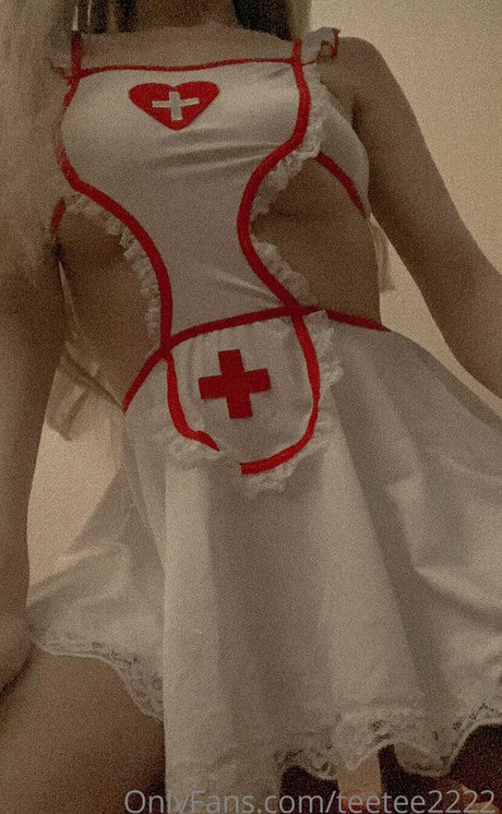 teetee2222 アダルトモデル 写真