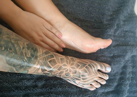 kendra malta 完璧なモデル 画像