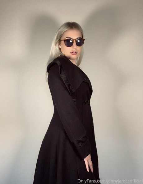 ビンボオンリーファンズ 美しい裸 写真